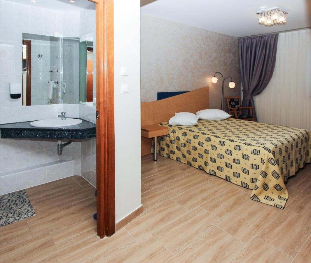 Iris Hotel Bors Eksteriør billede